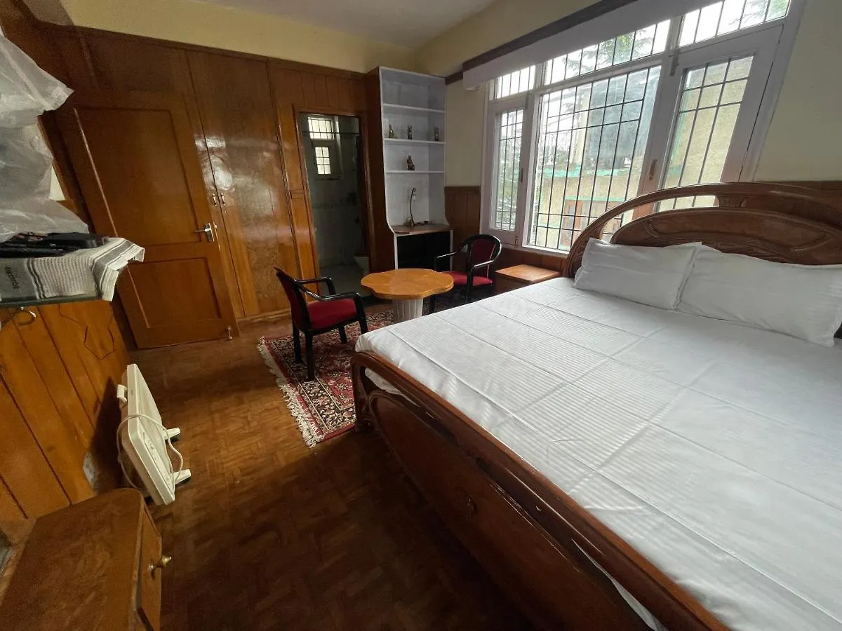 Deodar Heights 西姆拉 公寓